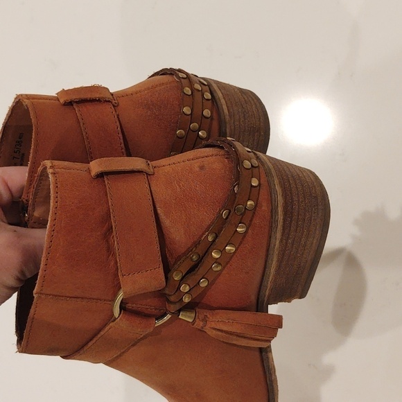 Chinese Laundry | Seasons Cognac Studded Leather Booties - Picture 5 of 7